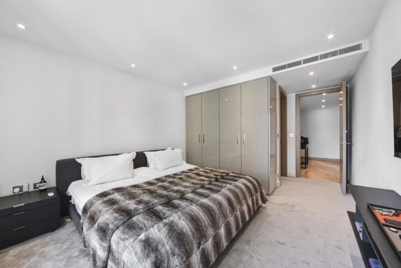 3 bedrooms apartments/flats to sale in Tierney Lane, Hammersmith-image 5