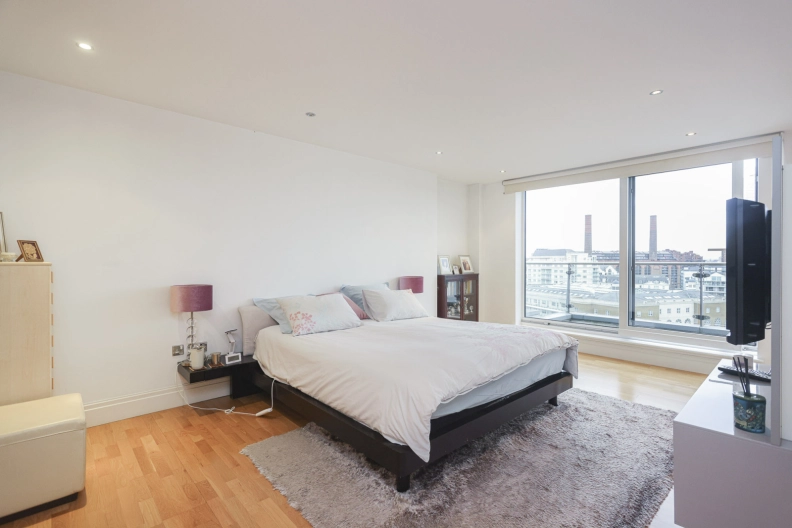 3 bedrooms apartments/flats for sale in The Boulevard, Imperial Wharf - SW6 view 4
