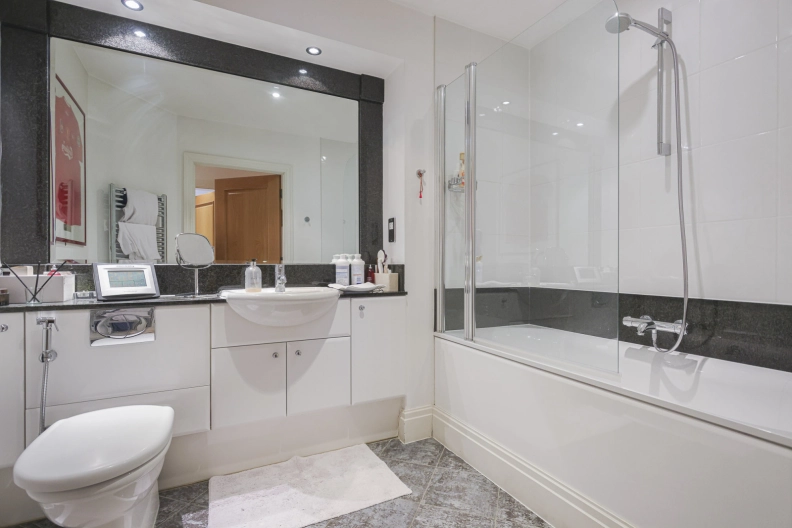 3 bedrooms apartments/flats for sale in The Boulevard, Imperial Wharf - SW6 view 6