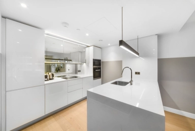 Fountain Park Way, White City - W12 view 3