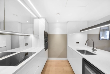 Fountain Park Way, White City - W12 view 12