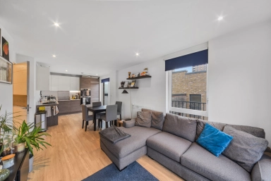 Ashton Reach, Rotherhithe - SE16 view 3