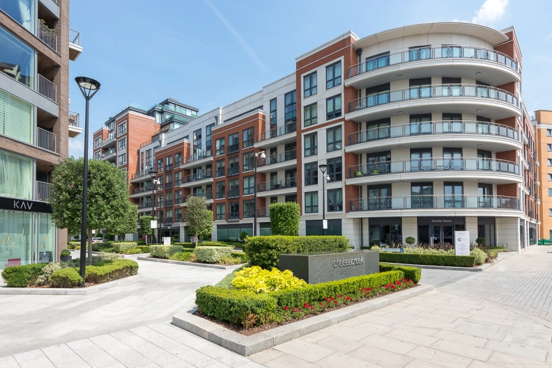 Studio apartments/flats to sale in Park Street, Fulham-image 1