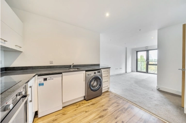Gwynne Road, Clapham Junction - SW11 view 9