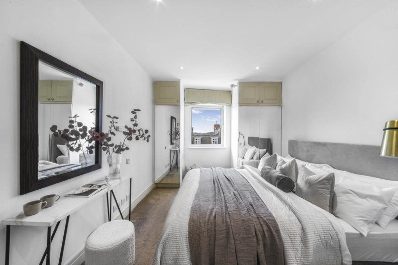 3 bedrooms apartments/flats for sale in Buckingham Palace Road, Chelsea - SW1W view 11