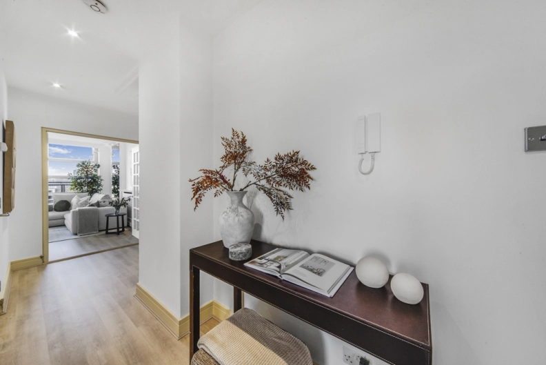 3 bedrooms apartments/flats for sale in Buckingham Palace Road, Chelsea - SW1W view 20