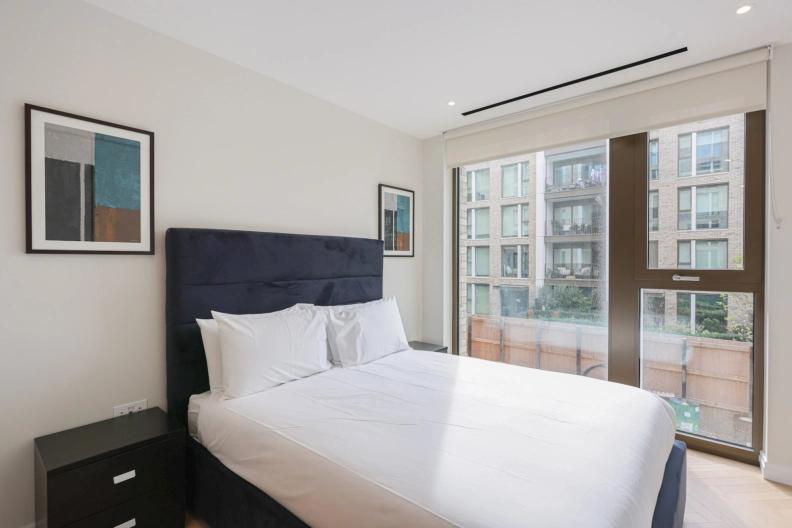2 bedrooms apartments/flats to sale in Parkland Walk, Fulham-image 4