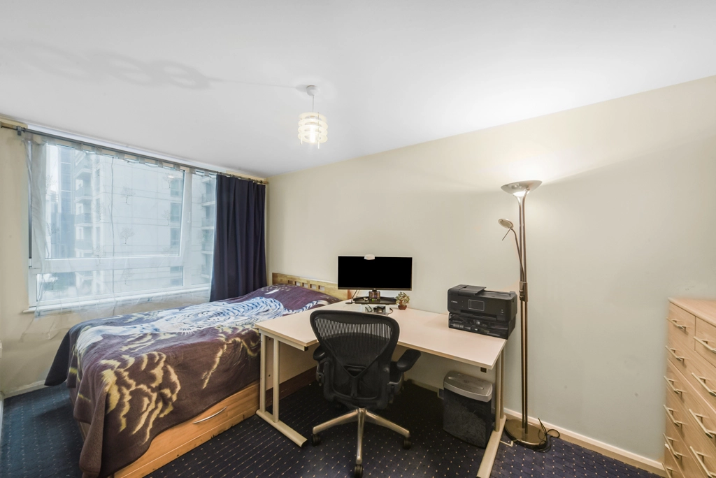 2 bedrooms apartments/flats for sale in St. George Wharf, Vauxhall - SW8 view 4