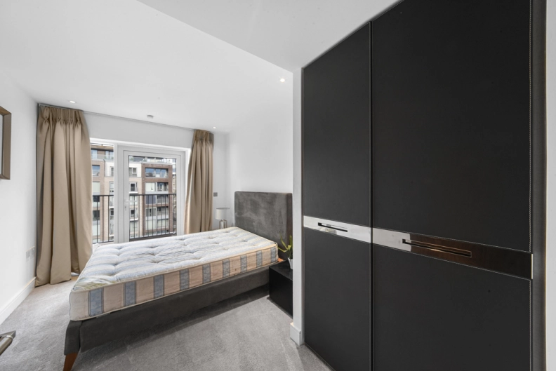 2 bedrooms apartments/flats to sale in Thurstan Street, Imperial Wharf-image 14