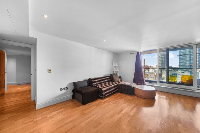 2 bedrooms apartments/flats to sale in The Boulevard, Fulham-image 9