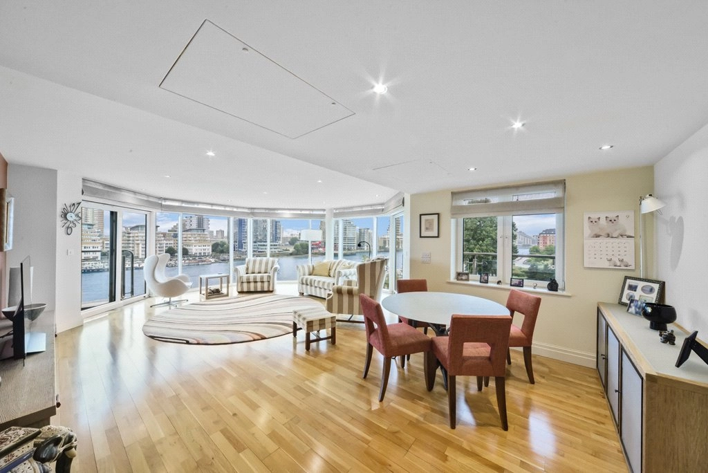 3 bedrooms apartments/flats for sale in The Boulevard, Imperial Wharf - SW6 view 2