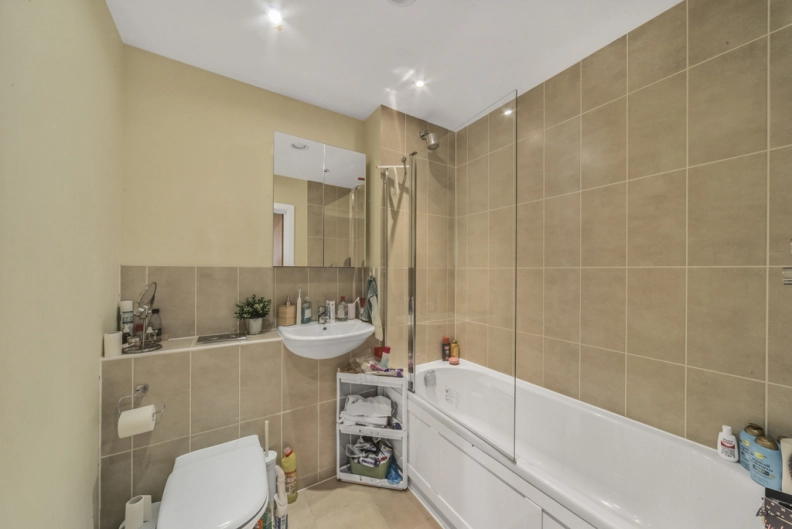 1 bedroom apartments/flats to sale in Glenthorne Road, Hammersmith-image 7