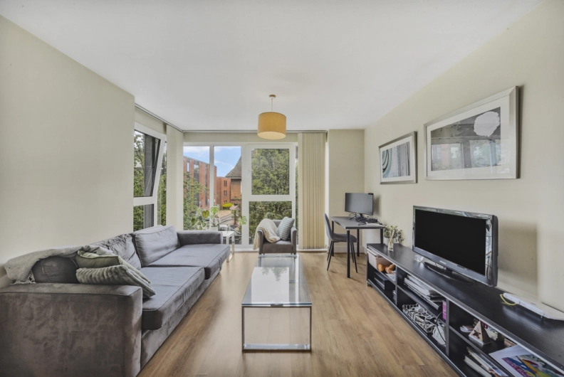 1 bedroom apartments/flats to sale in Glenthorne Road, Hammersmith-image 9