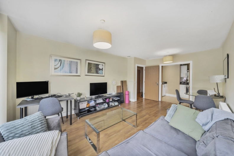 1 bedroom apartments/flats to sale in Glenthorne Road, Hammersmith-image 2