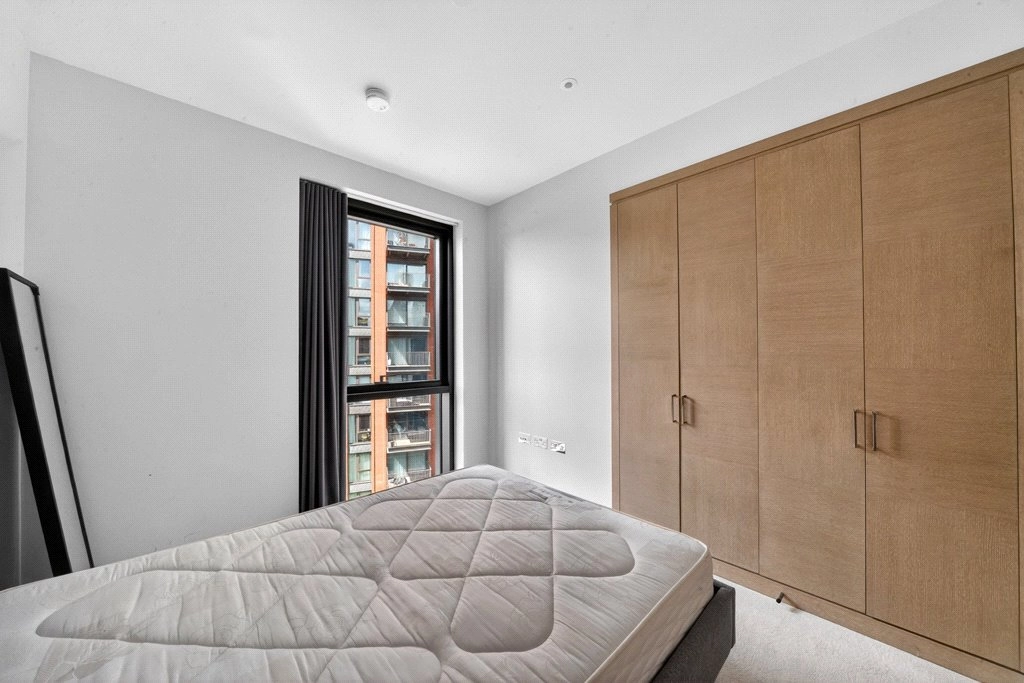 2 bedrooms apartments/flats for sale in Viaduct Gardens, Nine Elms - SW11 view 13