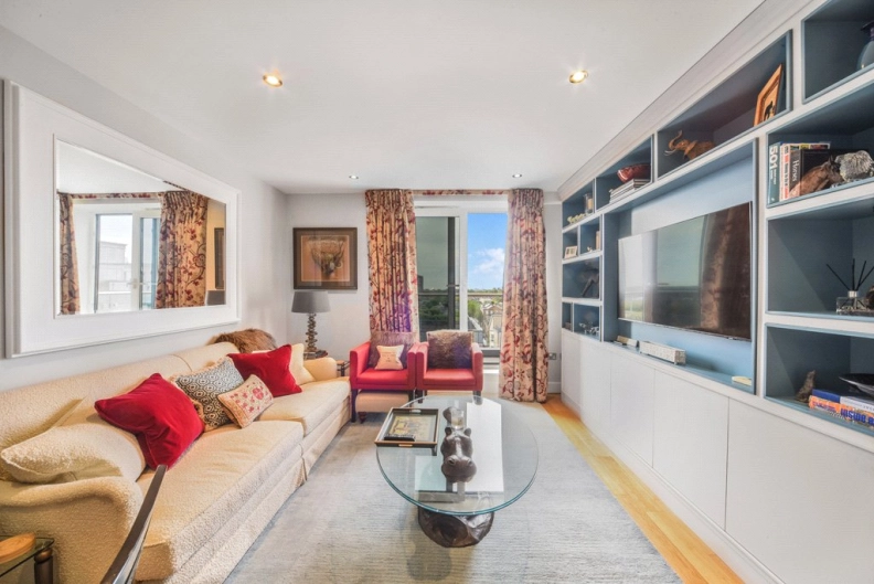 2 bedrooms apartments/flats to sale in Lensbury Avenue, Fulham-image 2
