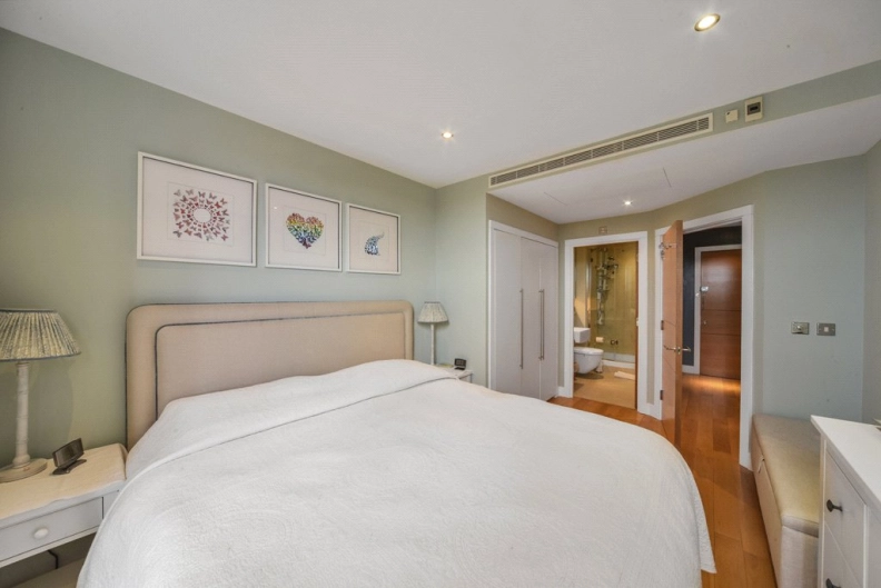 2 bedrooms apartments/flats to sale in Lensbury Avenue, Fulham-image 13
