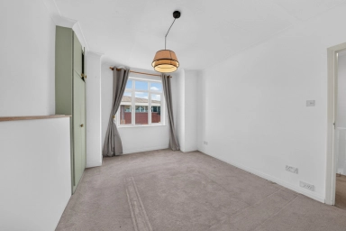 Sulivan Road, Fulham - SW6 view 13