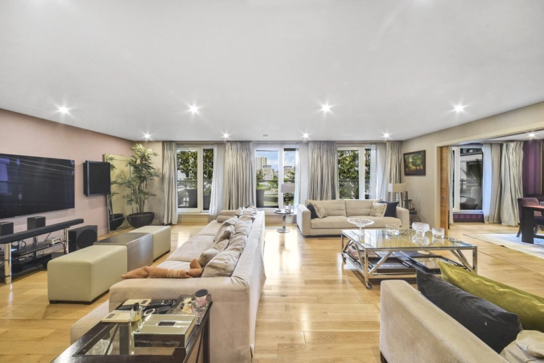 5 bedrooms apartments/flats to sale in Lensbury Avenue, Fulham-image 9