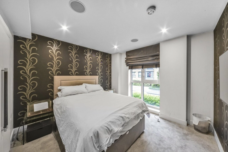 5 bedrooms apartments/flats to sale in Lensbury Avenue, Fulham-image 6