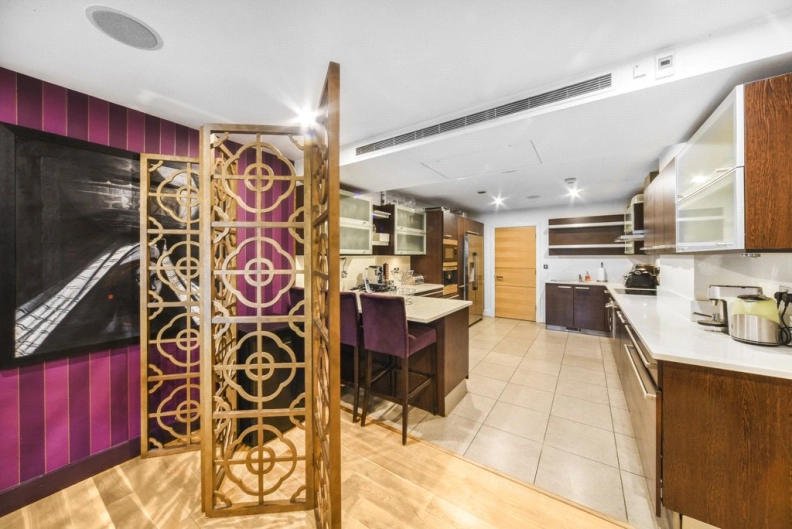 5 bedrooms apartments/flats to sale in Lensbury Avenue, Fulham-image 25