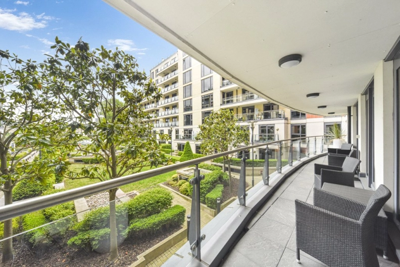 5 bedrooms apartments/flats to sale in Lensbury Avenue, Fulham-image 7