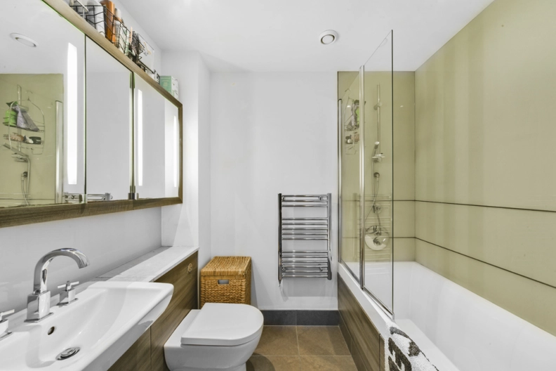 2 bedrooms apartments/flats to sale in Juniper Drive, Wandsworth-image 6