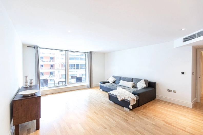 2 bedrooms apartments/flats to sale in The Boulevard, Fulham-image 2