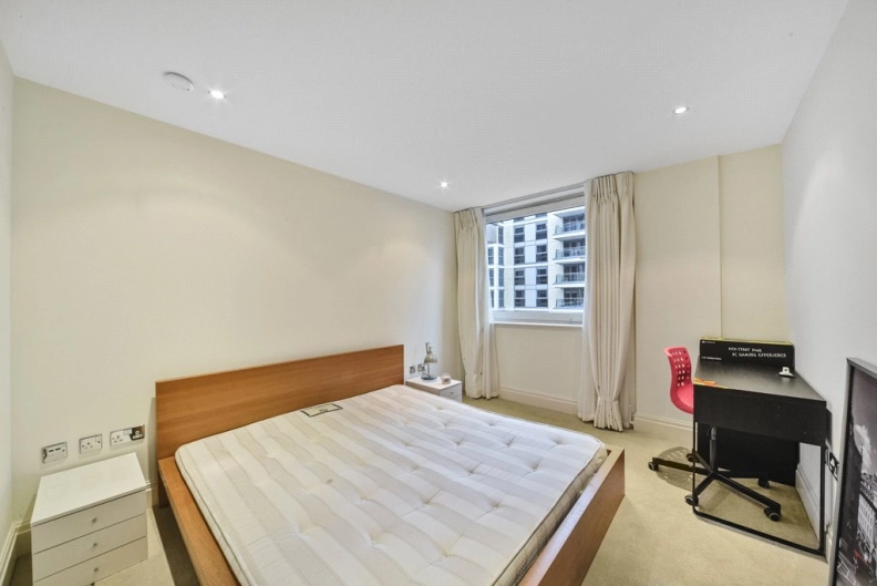 2 bedrooms apartments/flats to sale in The Boulevard, Fulham-image 6