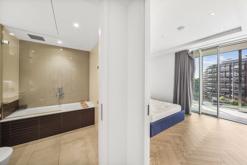 1 bedroom apartments/flats for sale in Circus Road West, Battersea - SW11 view 12