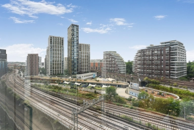 Circus Road West, Battersea SW11 image 14