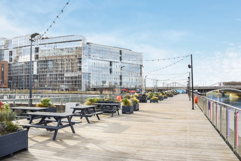 1 bedroom apartments/flats for sale in Circus Road West, Battersea - SW11 view 14