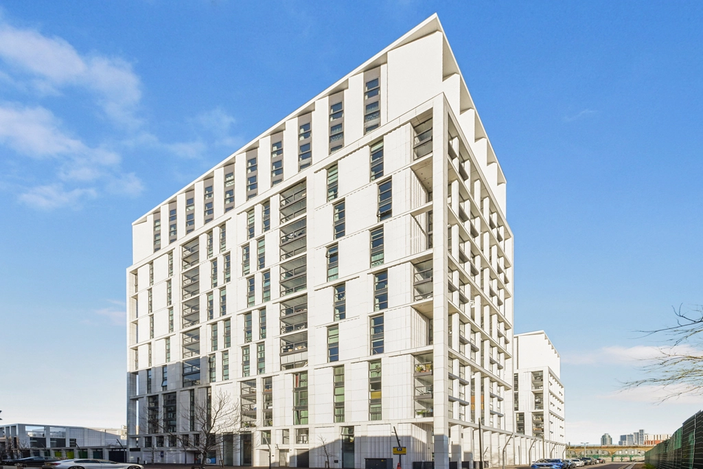 1 bedroom apartments/flats for sale in St. Josephs Street, Battersea - SW8 view 1
