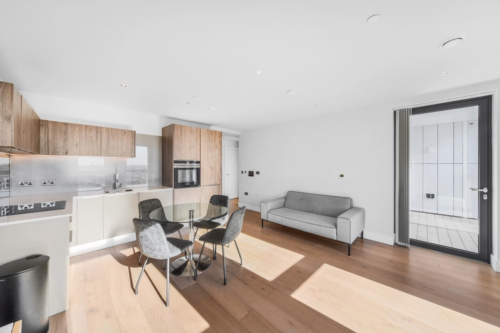 1 bedroom apartments/flats for sale in St. Josephs Street, Battersea - SW8 view 4