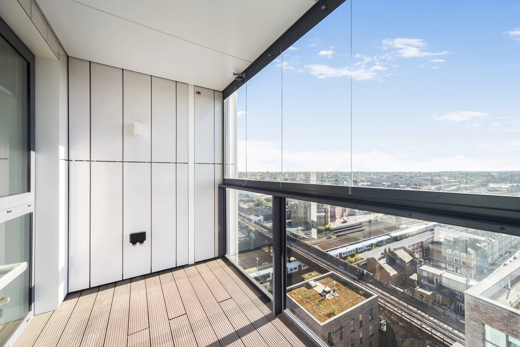 1 bedroom apartments/flats for sale in St. Josephs Street, Battersea - SW8 view 7