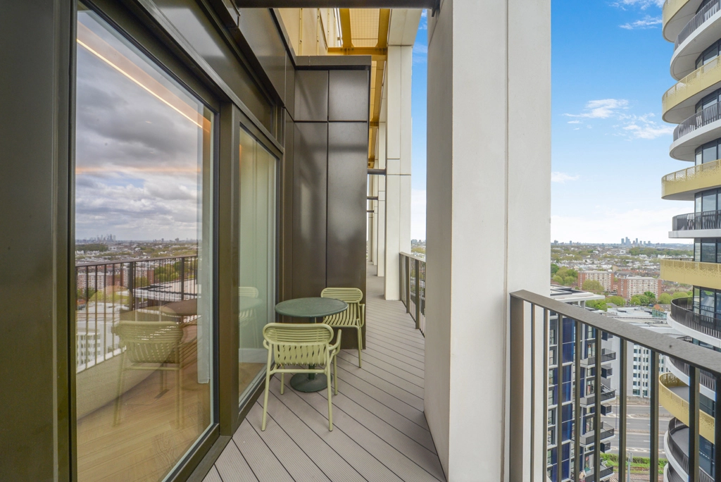 3 bedrooms apartments/flats for sale in Cascade Way, White City - W12 view 21