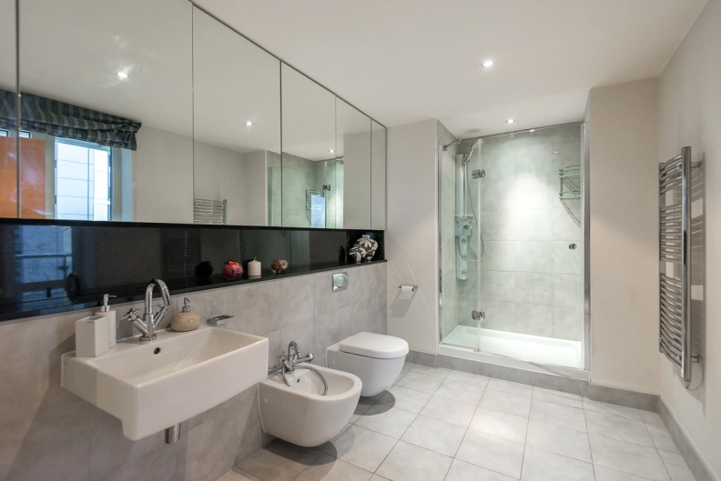 3 bedrooms apartments/flats for sale in Lensbury Avenue, Fulham - SW6 view 17