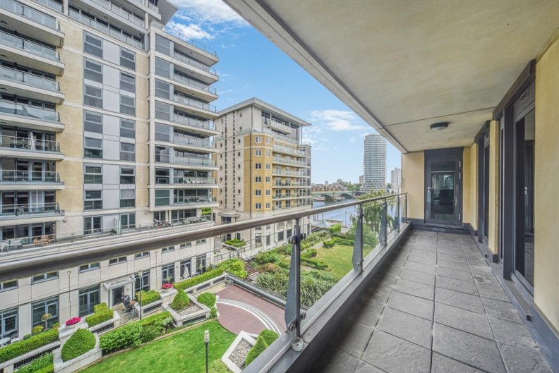 3 bedrooms apartments/flats for sale in Lensbury Avenue, Fulham - SW6 view 19