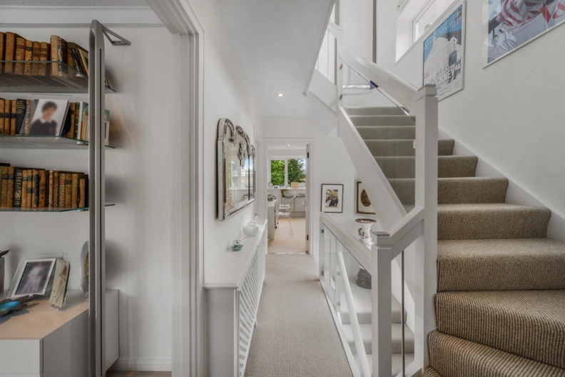 5 bedrooms houses to sale in Melbury Road, Kensington-image 20