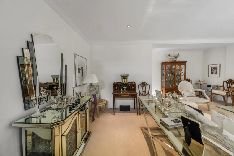 5 bedrooms houses to sale in Melbury Road, Kensington-image 26