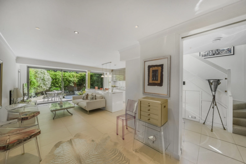 5 bedrooms houses to sale in Melbury Road, Kensington-image 27