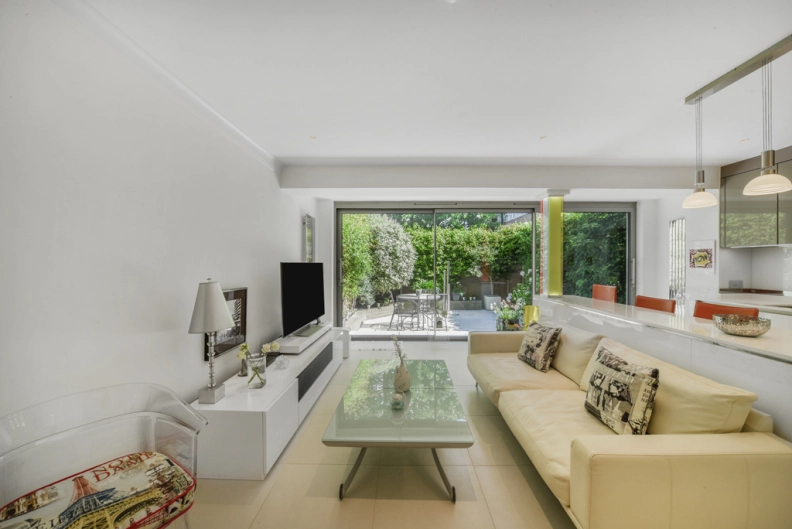 5 bedrooms houses to sale in Melbury Road, Kensington-image 25