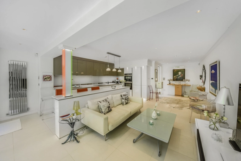 5 bedrooms houses to sale in Melbury Road, Kensington-image 24