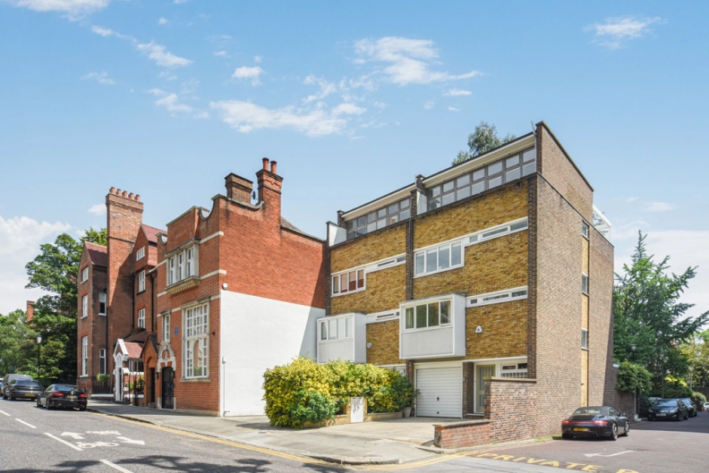 5 bedrooms houses to sale in Melbury Road, Kensington-image 1