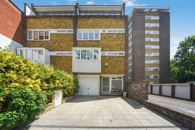 5 bedrooms houses to sale in Melbury Road, Kensington-image 17