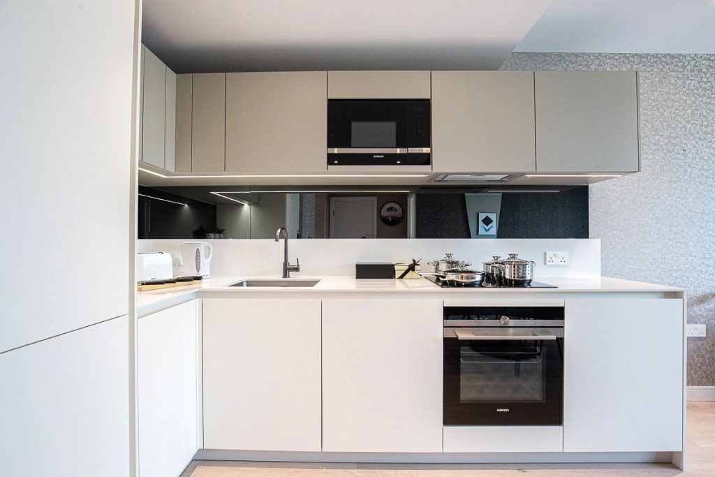 1 bedroom apartments/flats for sale in Lockgate Road, Fulham - SW6 view 4