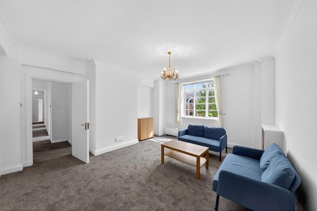 3 bedrooms apartments/flats for sale in Hammersmith Road, Hammersmith - W6 view 3
