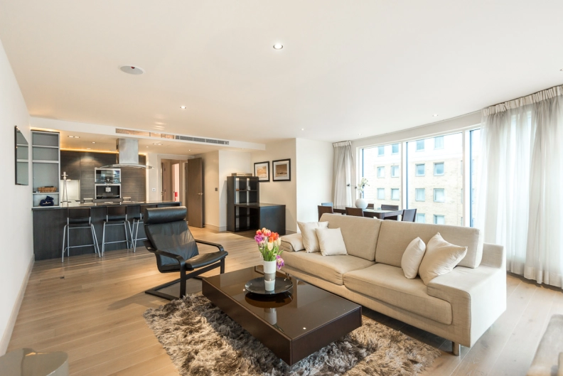 2 bedrooms apartments/flats for sale in Townmead Road, Fulham - SW6 view 10