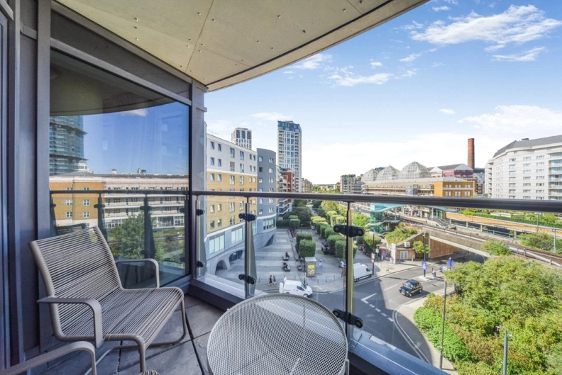 2 bedrooms apartments/flats for sale in Townmead Road, Fulham - SW6 view 15