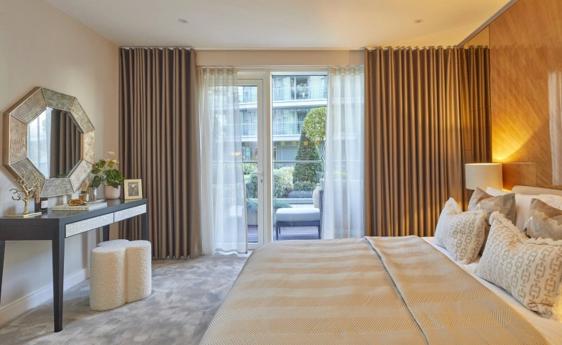 3 bedrooms apartments/flats for sale in Parrs Way, Fulham - W6 view 4